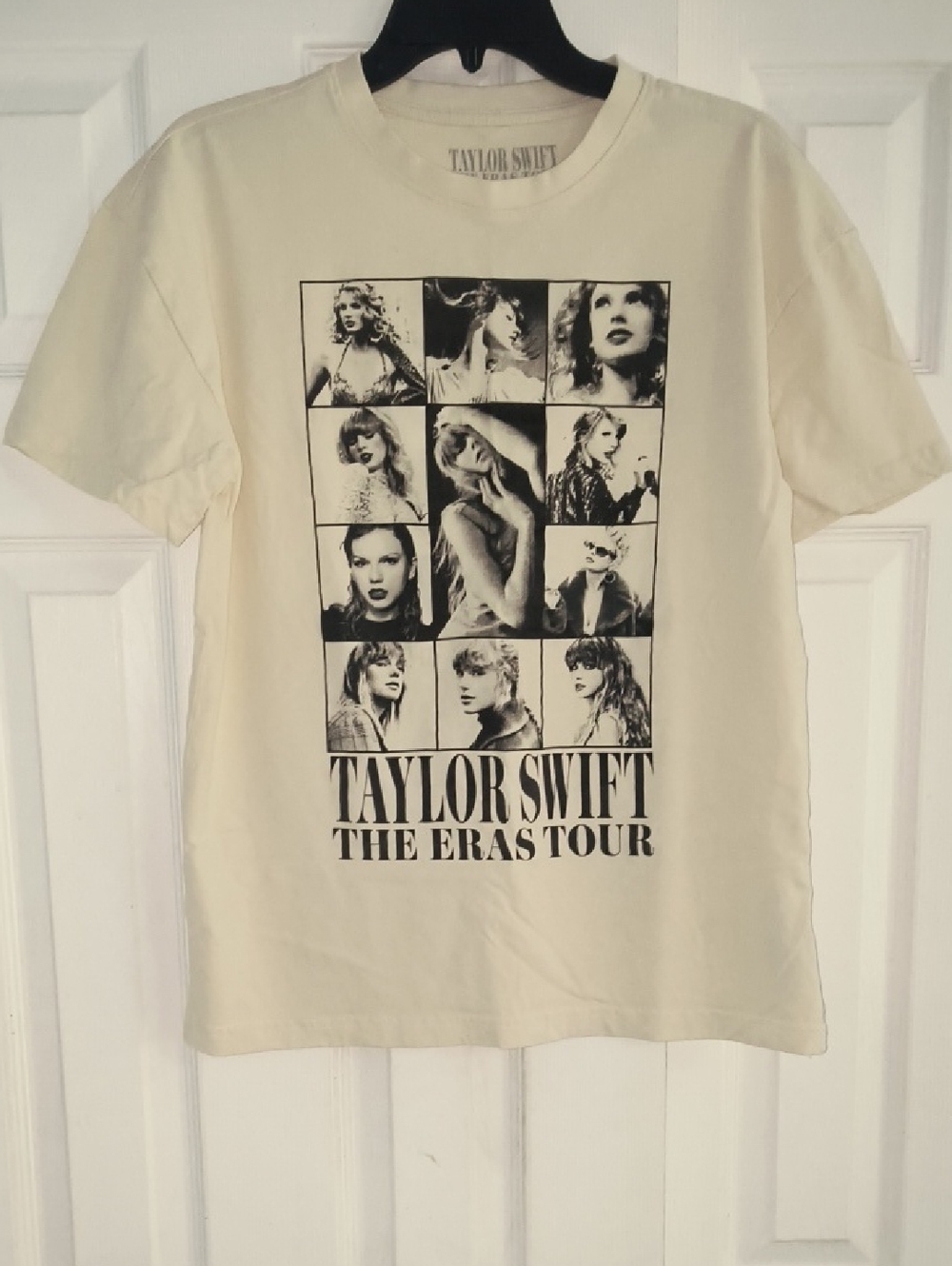 TAYLOR SWIFT Eras Tour Official Merch T-Shirt Size  S - Picture 3 of 6